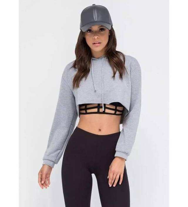 男生女生一起差差打扑克