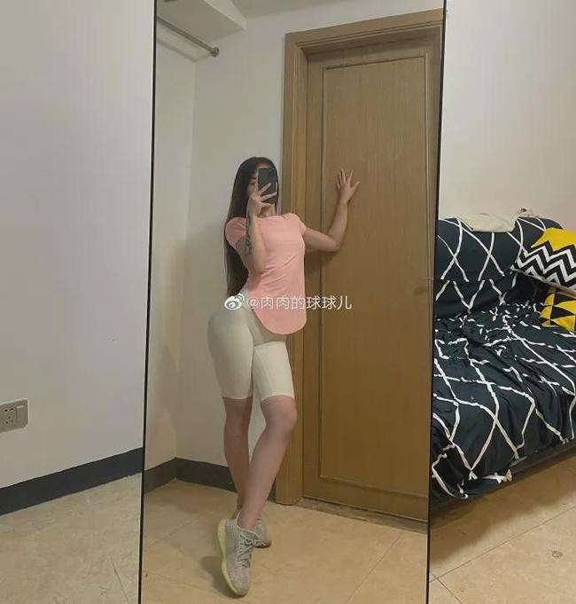 西纳·洛桑旦贝坚赞活佛逝世，享年81岁