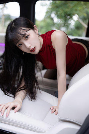 美国副总统万斯誓言彻查UFO档案