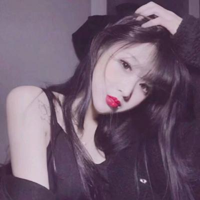 铁路站台禁烟？“管不了，还得帮乘客踩烟头”