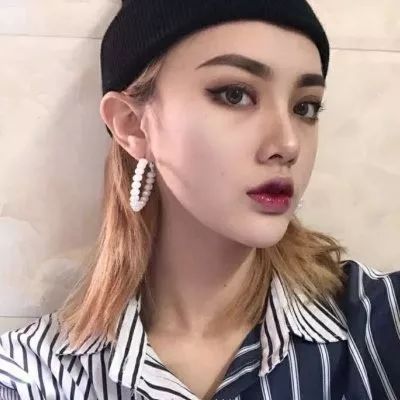 把沉寂10年的老派女神炸成顶流,这内娱清流节目就该爆