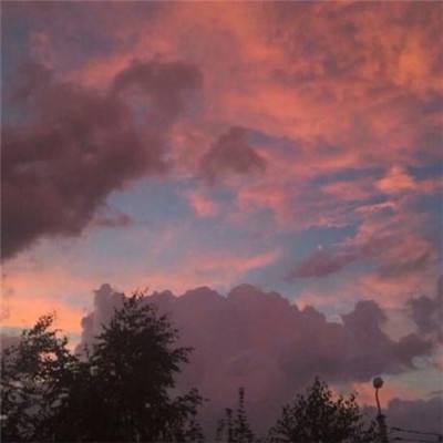 黑龙江海林市一建筑垮塌，目击者称整个楼房的中间部分塌陷，诱因可能是什么？建筑物垮塌前会有征兆吗？