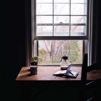 中联部举办“周边青年看中共”交流会