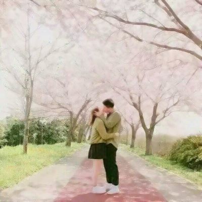 广西白龙核电1号机组核岛首个大型结构模块吊装就位